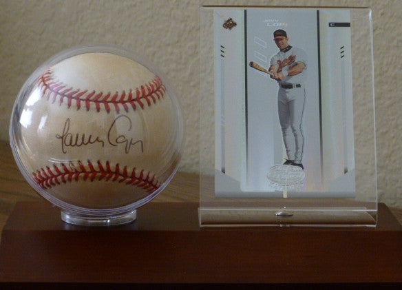 Javy Lopez signed baseball with