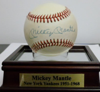 172f m mantle auto baseball