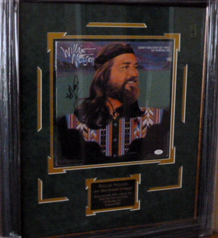 Wille Nelson album "Don't You E